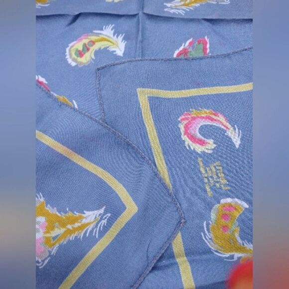 Liberty of London Vintage Silk Scarf Feathers - Picture 14 of 15